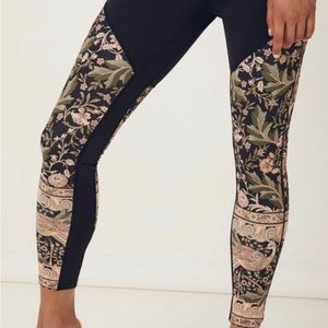 Spell Leggings